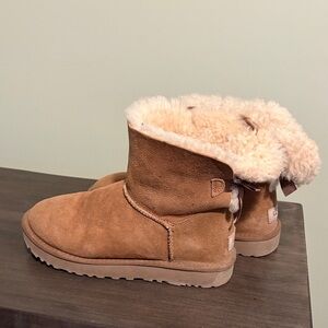 UGG Chestnut Suede Shearling Bow Back Ankle Boots